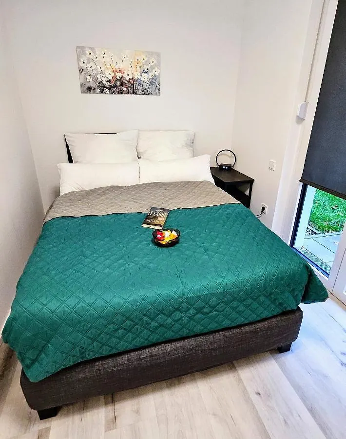 Apartment Kueche Arbeitsplatz Netflix Wlan Barrierefrei Augsburg Germany