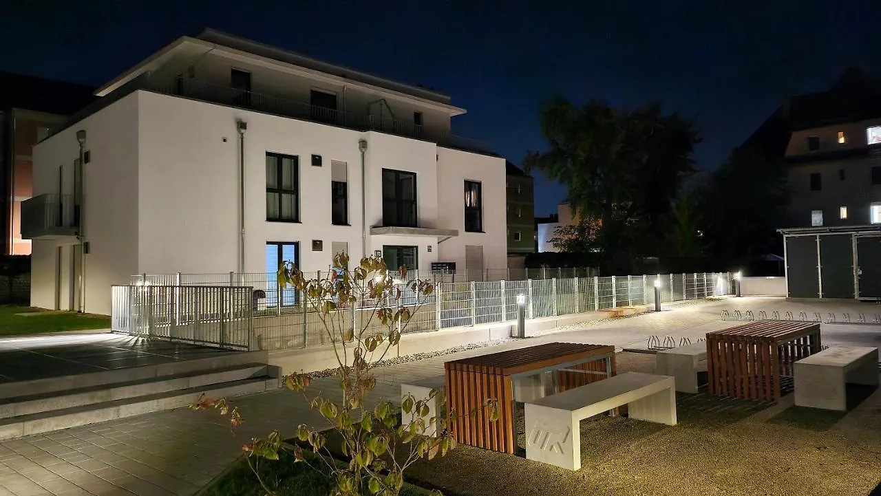 Apartment Kueche Arbeitsplatz Netflix Wlan Barrierefrei Augsburg
